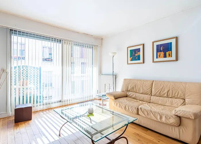 Апартаменты Guestready - Abundant Light And Charm In Charonne *